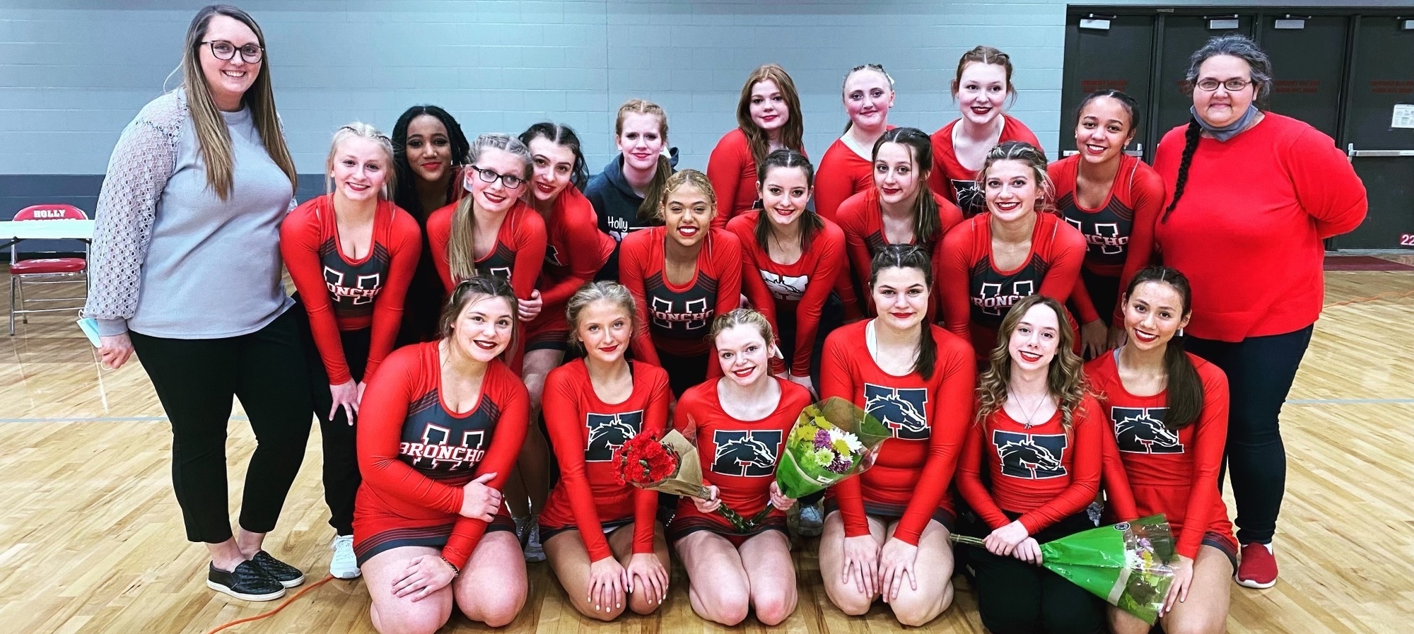 Cheer Regionals - girls with their coach