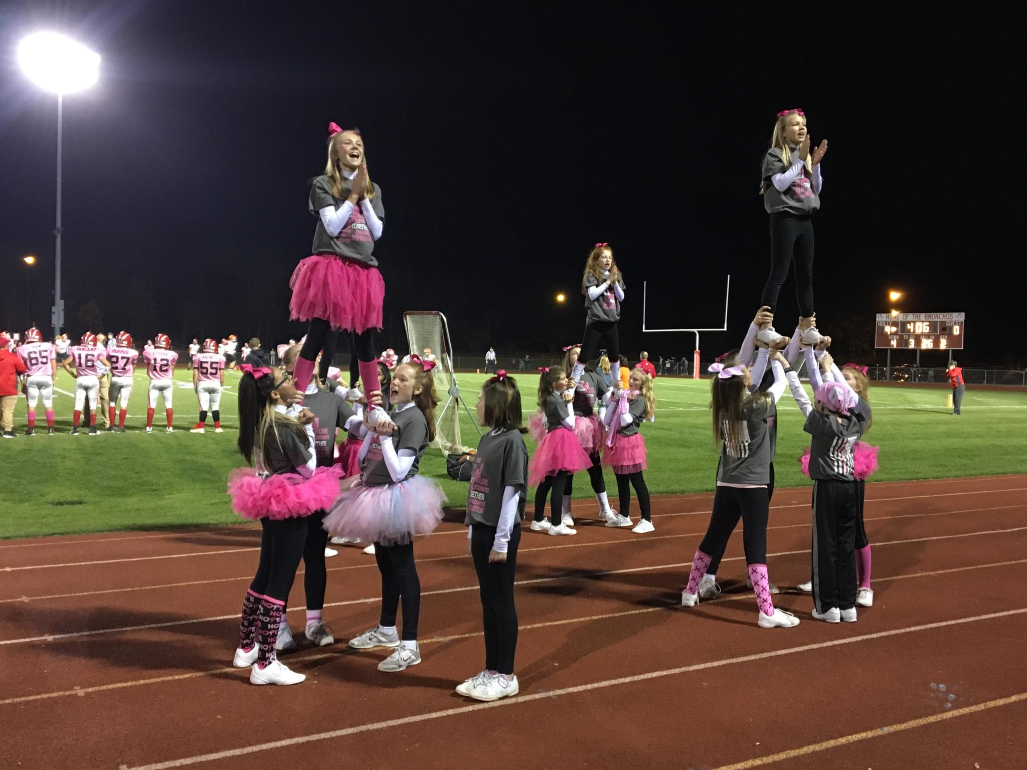 Cheerleaders at the pink game